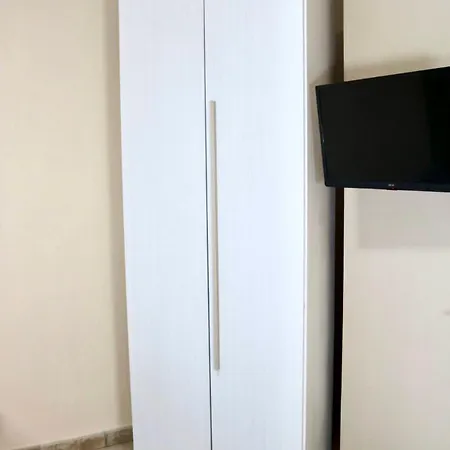 Anticoleum Guest house